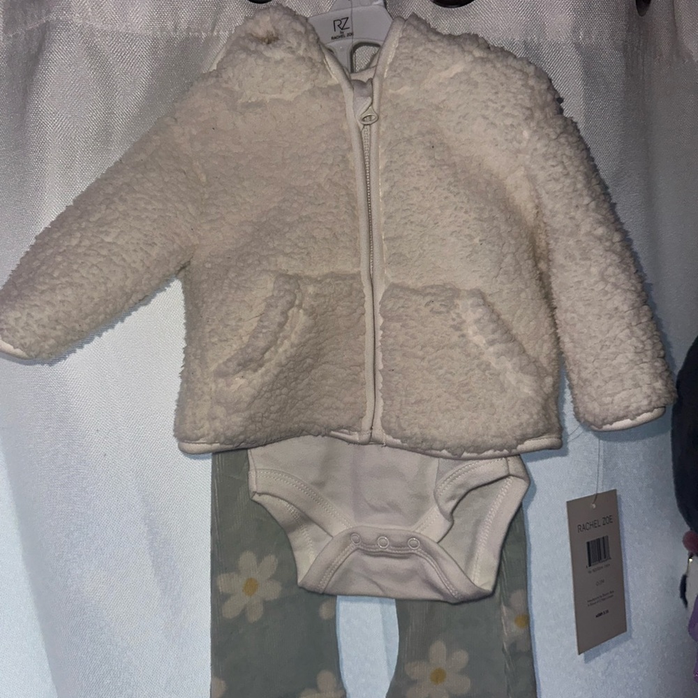 Rachel Zoe Cream Fleece Jacket and Floral Set